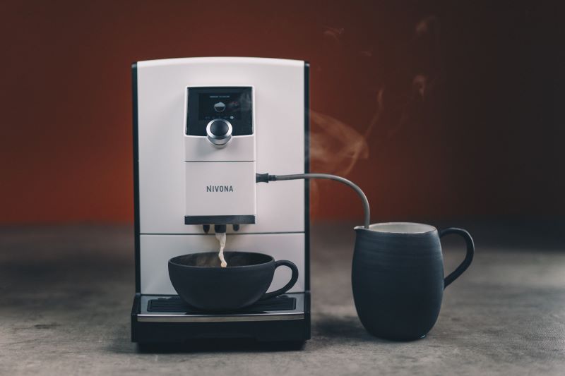 NICR 796 CafeRomatica visiškai automatinis espreso aparatas